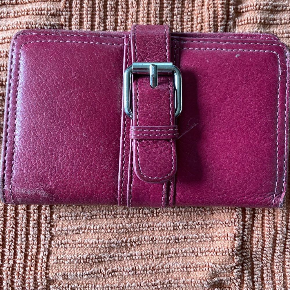 Fossil Pink Wallet